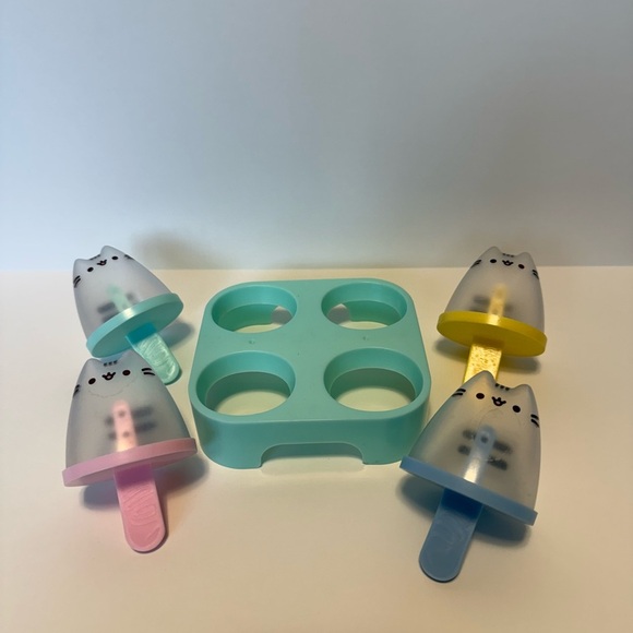 Pusheen Popsicle Mold Set - Picture 2 of 6